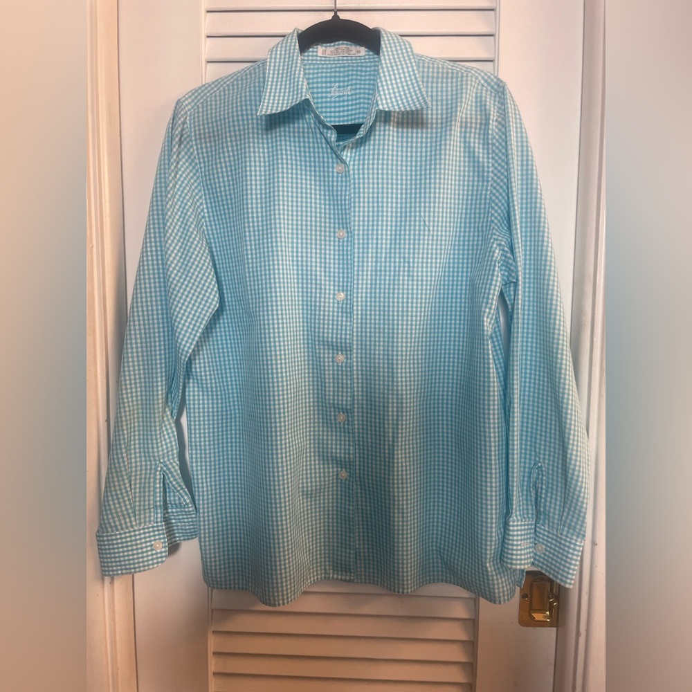 FoxCroft Blue/White Gingham Wrinkle Free Button Down
Oxford, Size 10, like new!